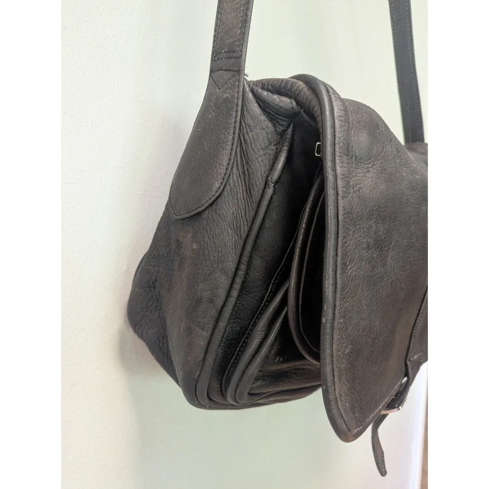 Paul B Delvaille Messenger Bag New‎ York Black Brown Leather Vtg Flap Shoulder